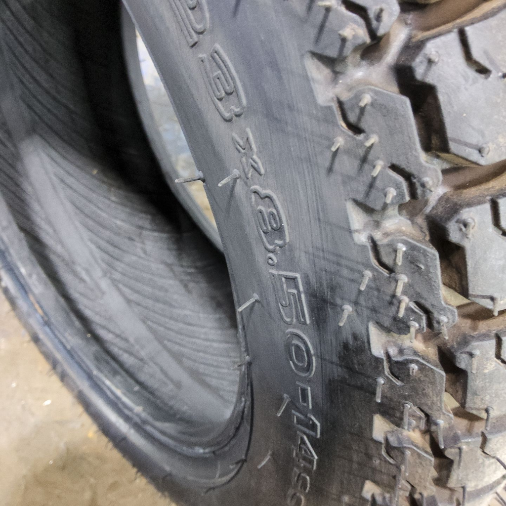 23x8.50-14 Galaxy Mighty Mow R-3 C (6 Ply), 99%