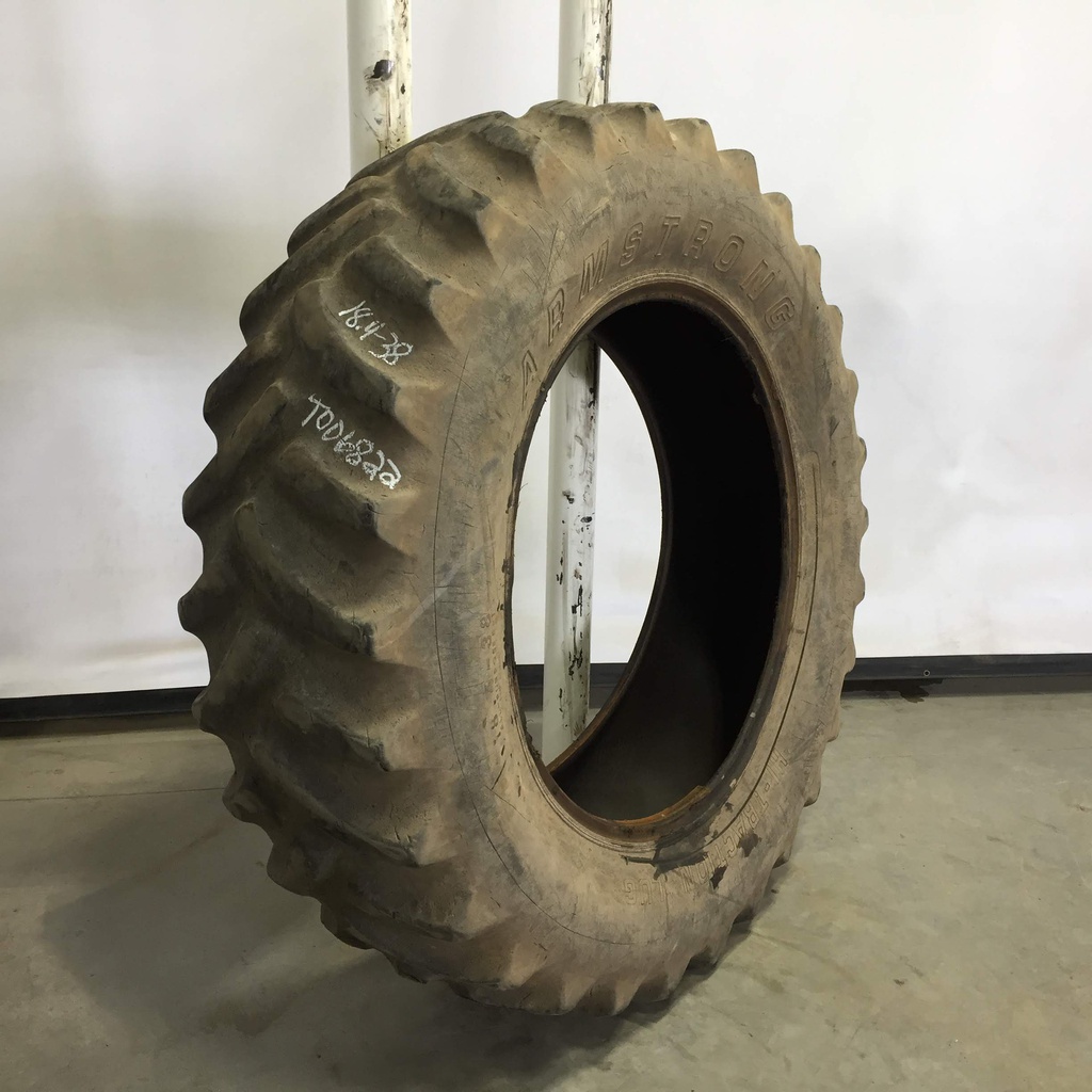 18.4/-38 Armstrong Hi Traction Lug R-1, D (8 Ply) 50%