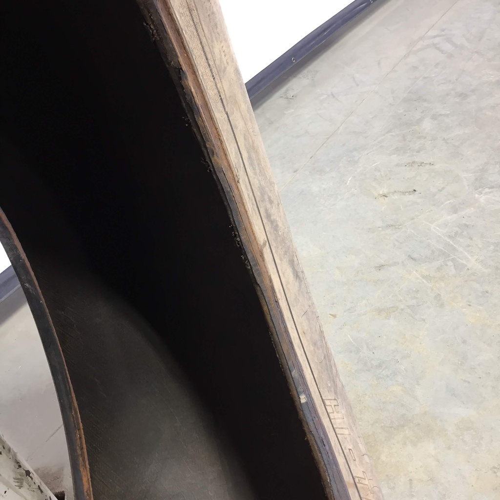 18.4/-38 Armstrong Hi Traction Lug R-1, D (8 Ply) 50%