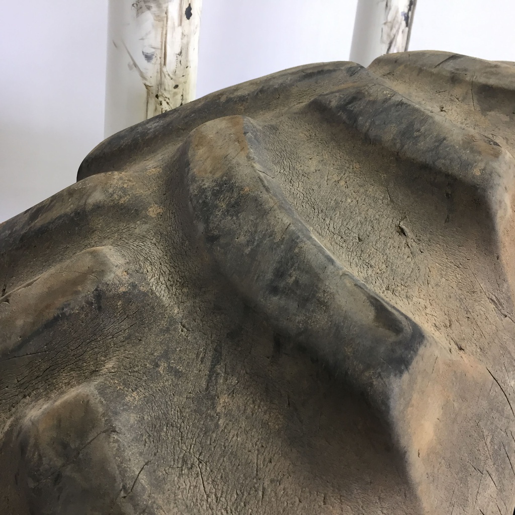 18.4/-38 Armstrong Hi Traction Lug R-1, D (8 Ply) 50%