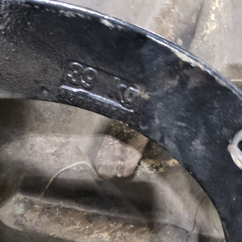 Rear Tractor Wheel Weights, 86lbs,BLK