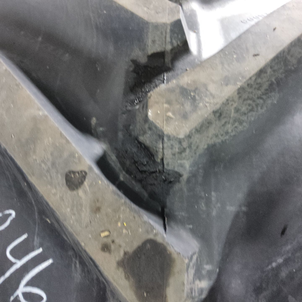 LSW1250/35R46 Goodyear Farm Custom Flo Grip R-2 195B 85%