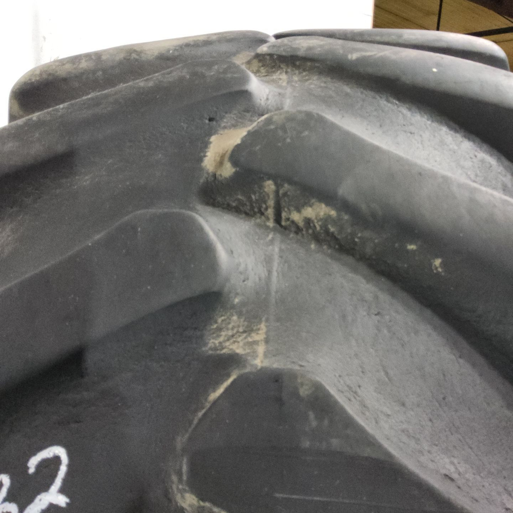 24.5-32 Firestone Super All Traction 23 R-1 E (10 Ply), 50%