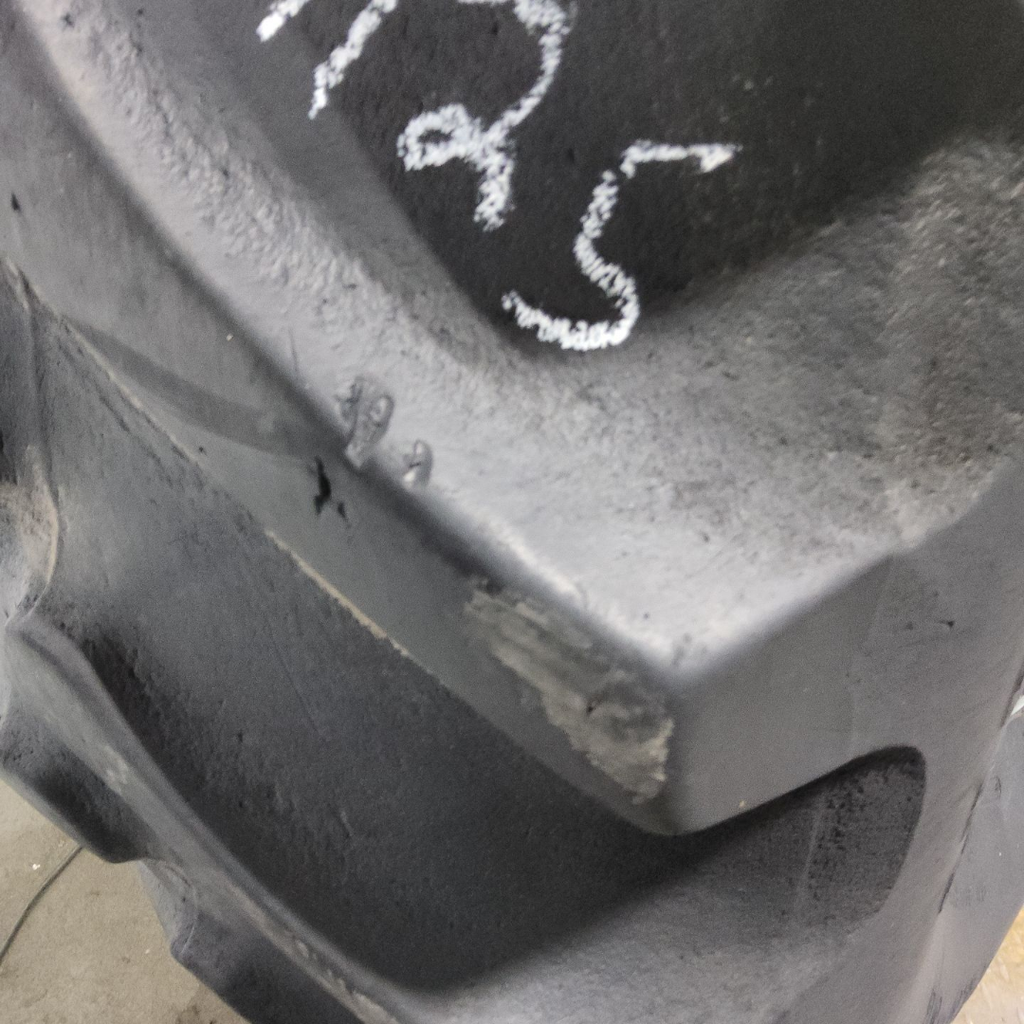 24.5-32 Firestone Super All Traction 23 R-1 E (10 Ply), 50%