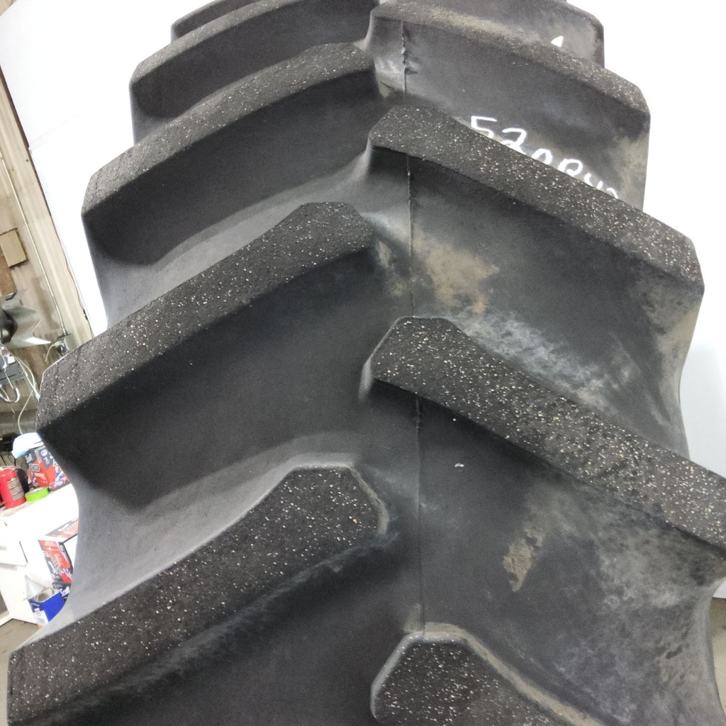 520/85R42 Firestone Radial All Traction 23 R-1 157A8/157B 90%