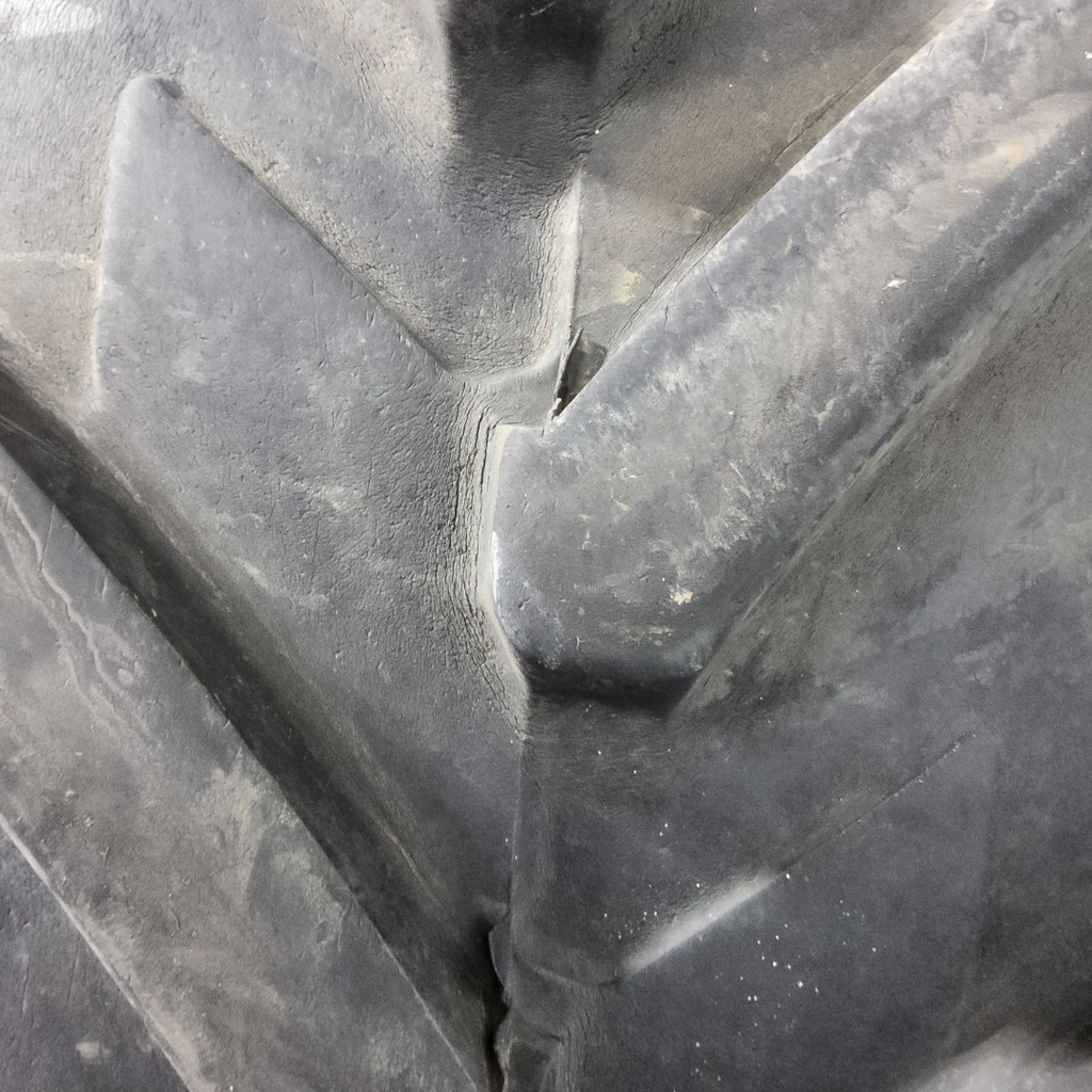 420/85R38 Michelin AgriBib R-1W 144B 55%