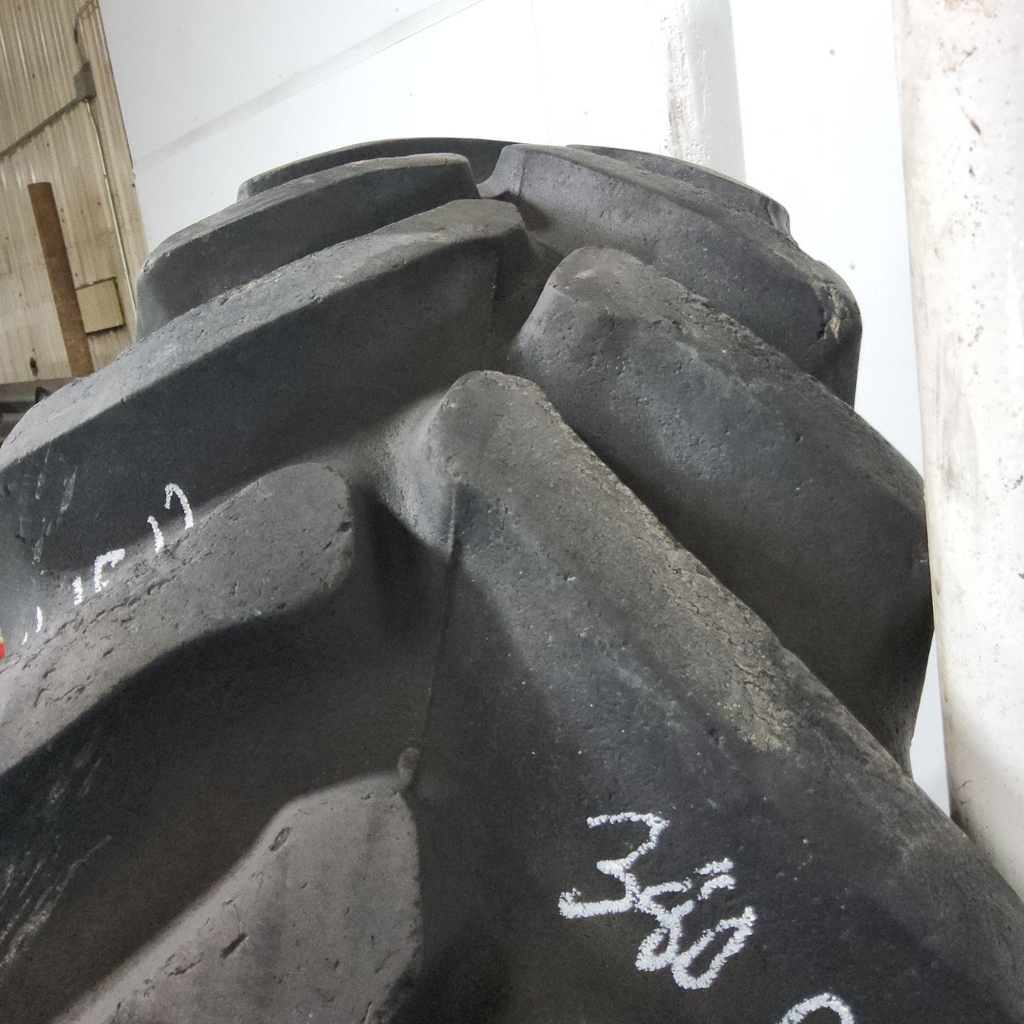 380/90R46 Titan Farm Hi Traction Lug Radial R-1 144B 60%