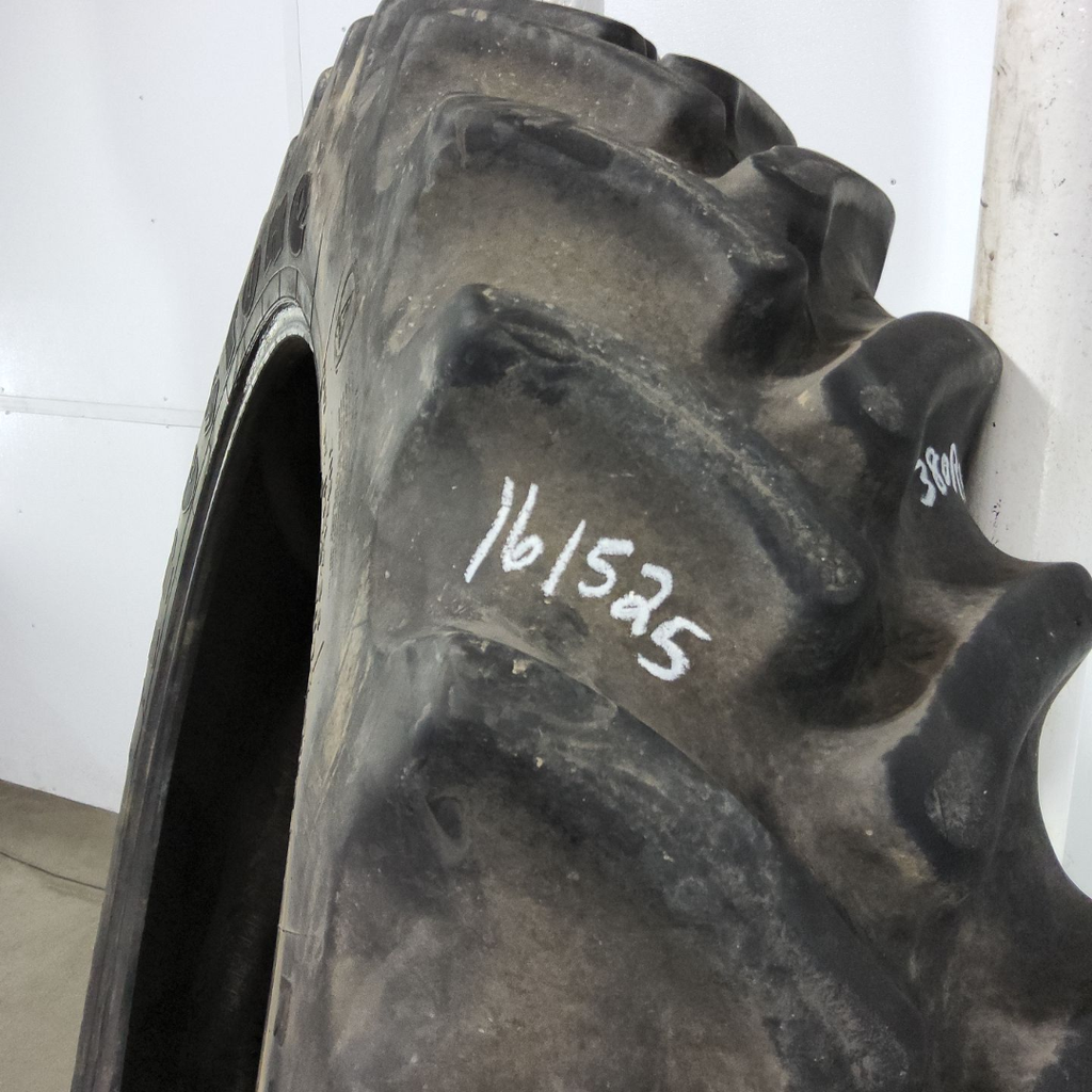 380/90R46 Firestone Radial 9000 R-1W 152B 70%