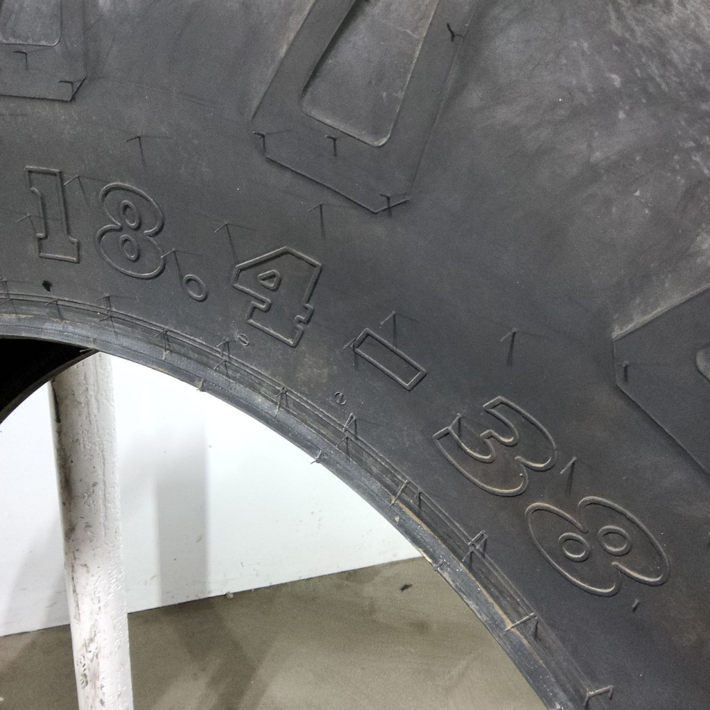 18.4-38 BKT Tires TR 135 Drive R-1 D (8 Ply), 85%
