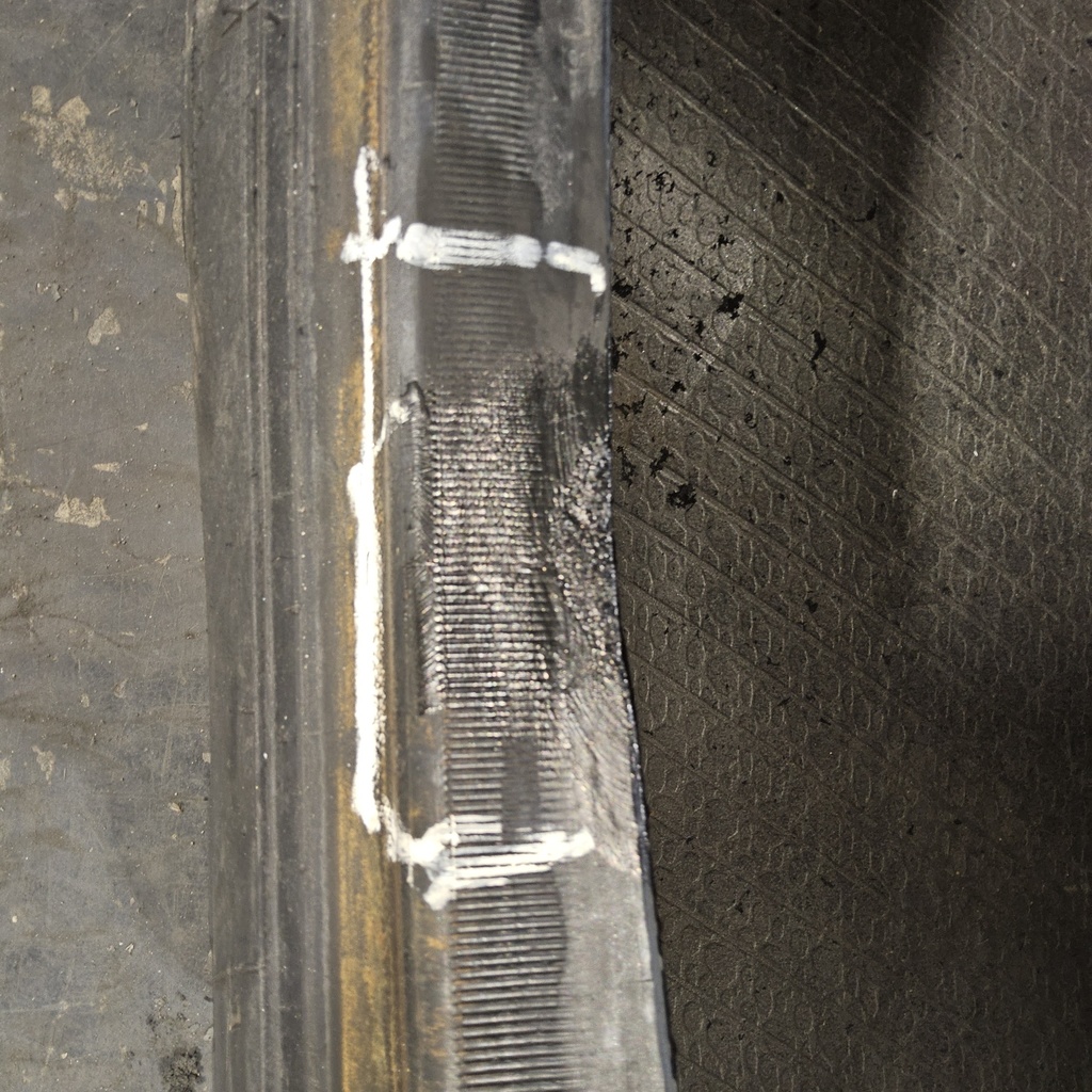 LSW1250/35R46 Goodyear Farm Custom Flo Grip R-2 195B 85%