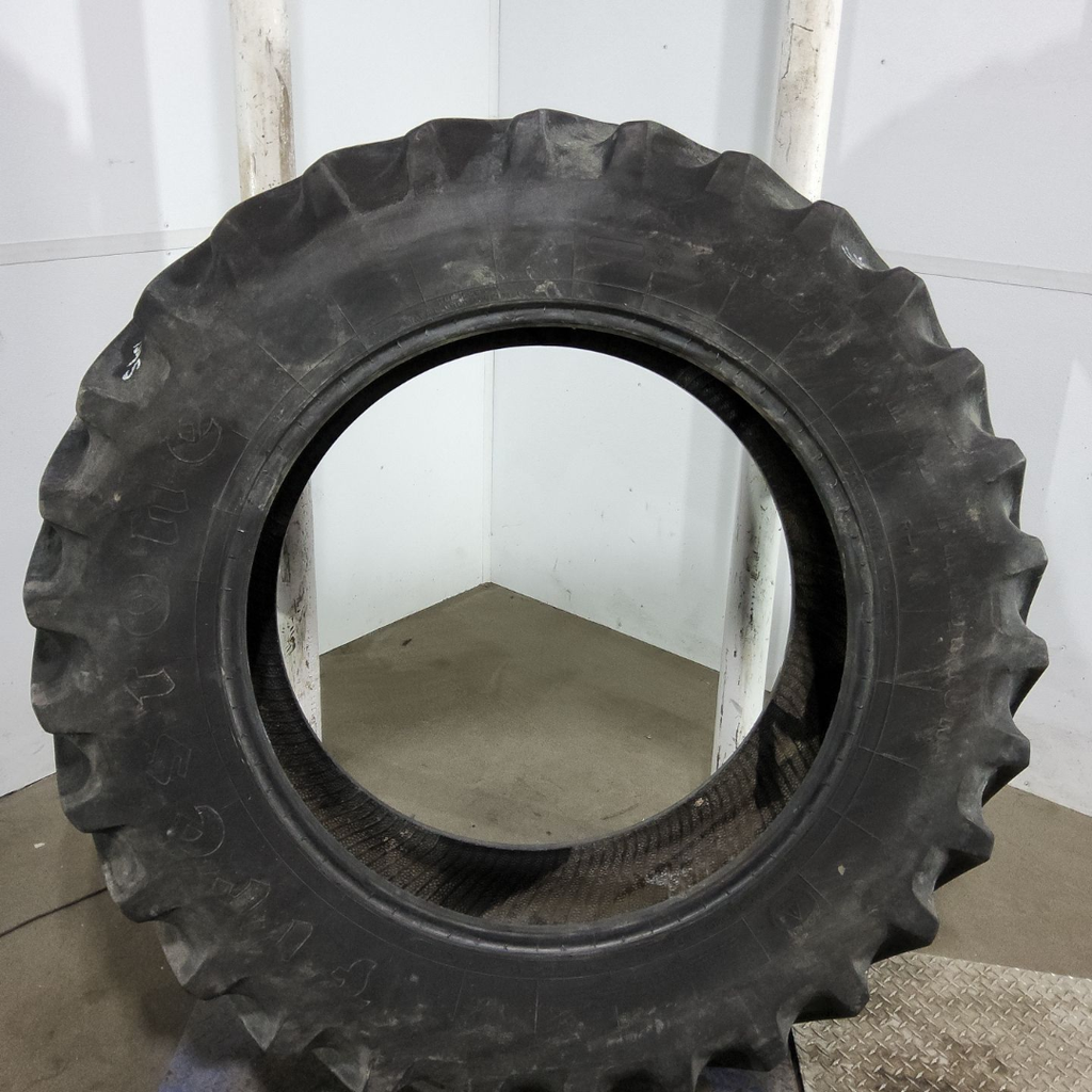 380/85R34 Firestone Radial All Traction FWD R-1 137B 75%