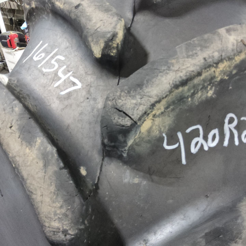 420/85R28 Firestone Performer 85 Extra R-1W 139D 80%