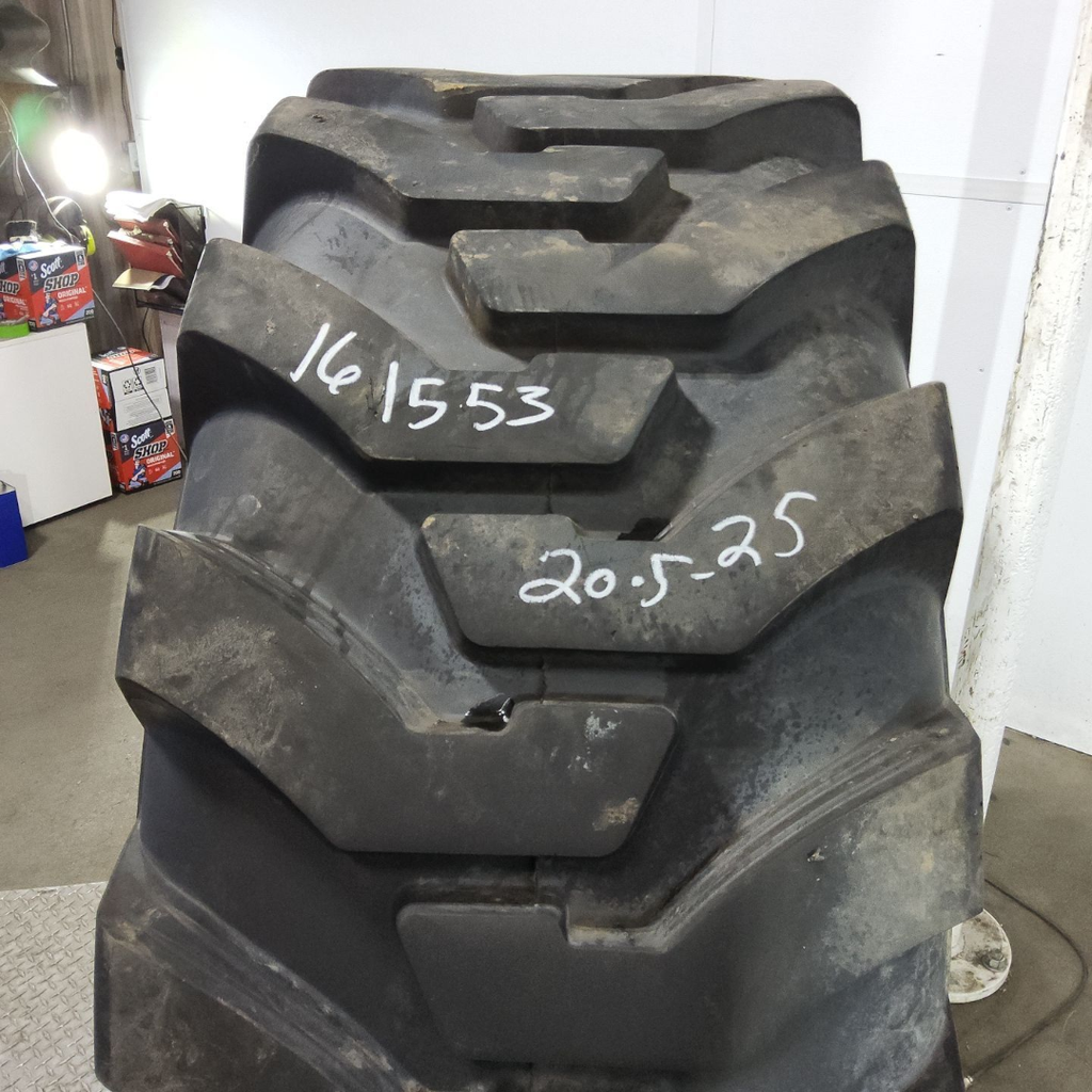 20.5-25 Hercules Loadmaster L-2 H (16 Ply), 90%