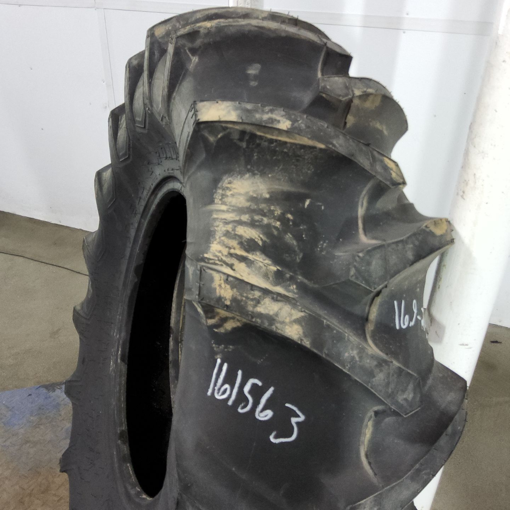 16.9-24 Firestone Traction Field & Road R-1 D (8 Ply), 99%