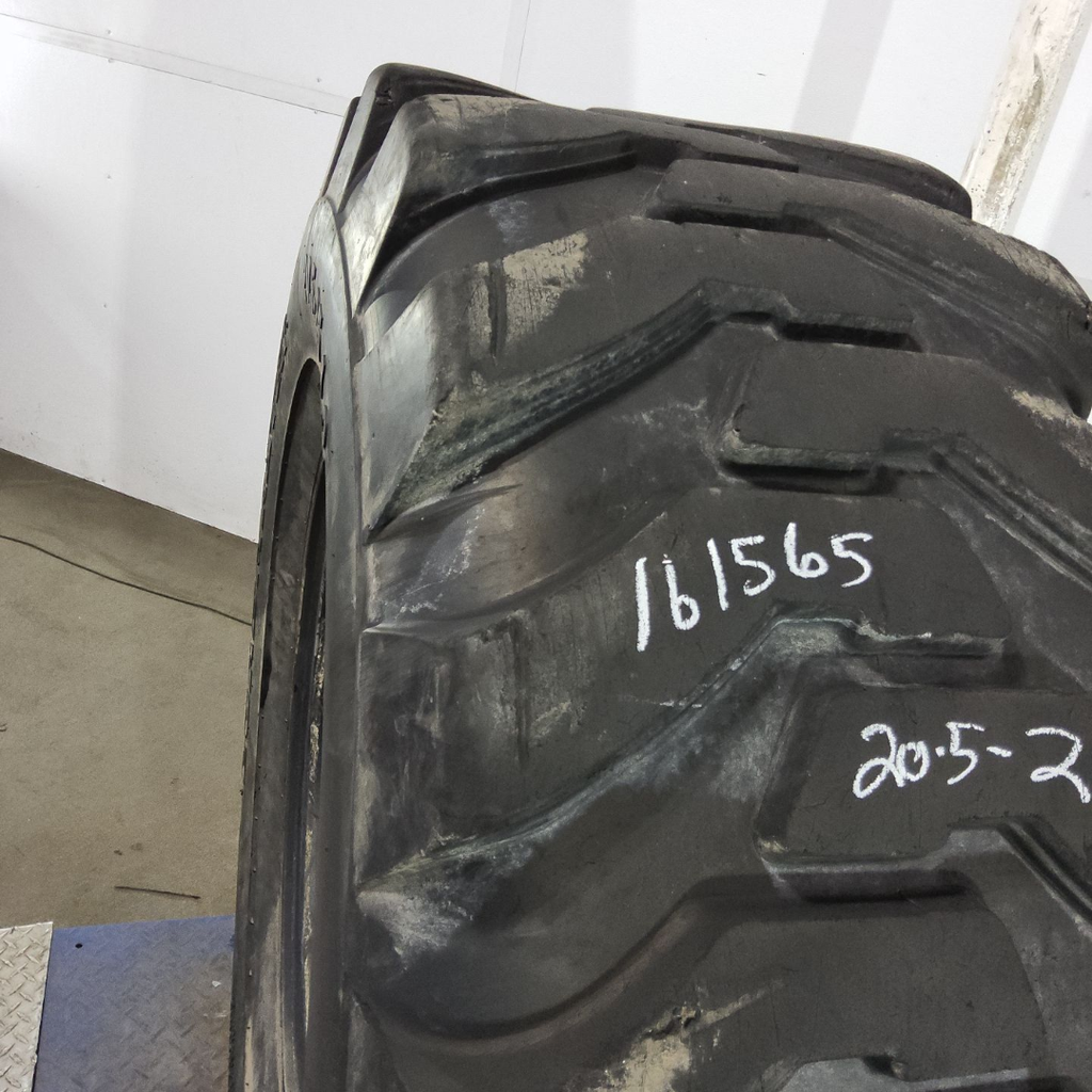 20.5-25 Solideal Loadmaster L2 E-2/G-2/L-2 H (16 Ply), 80%