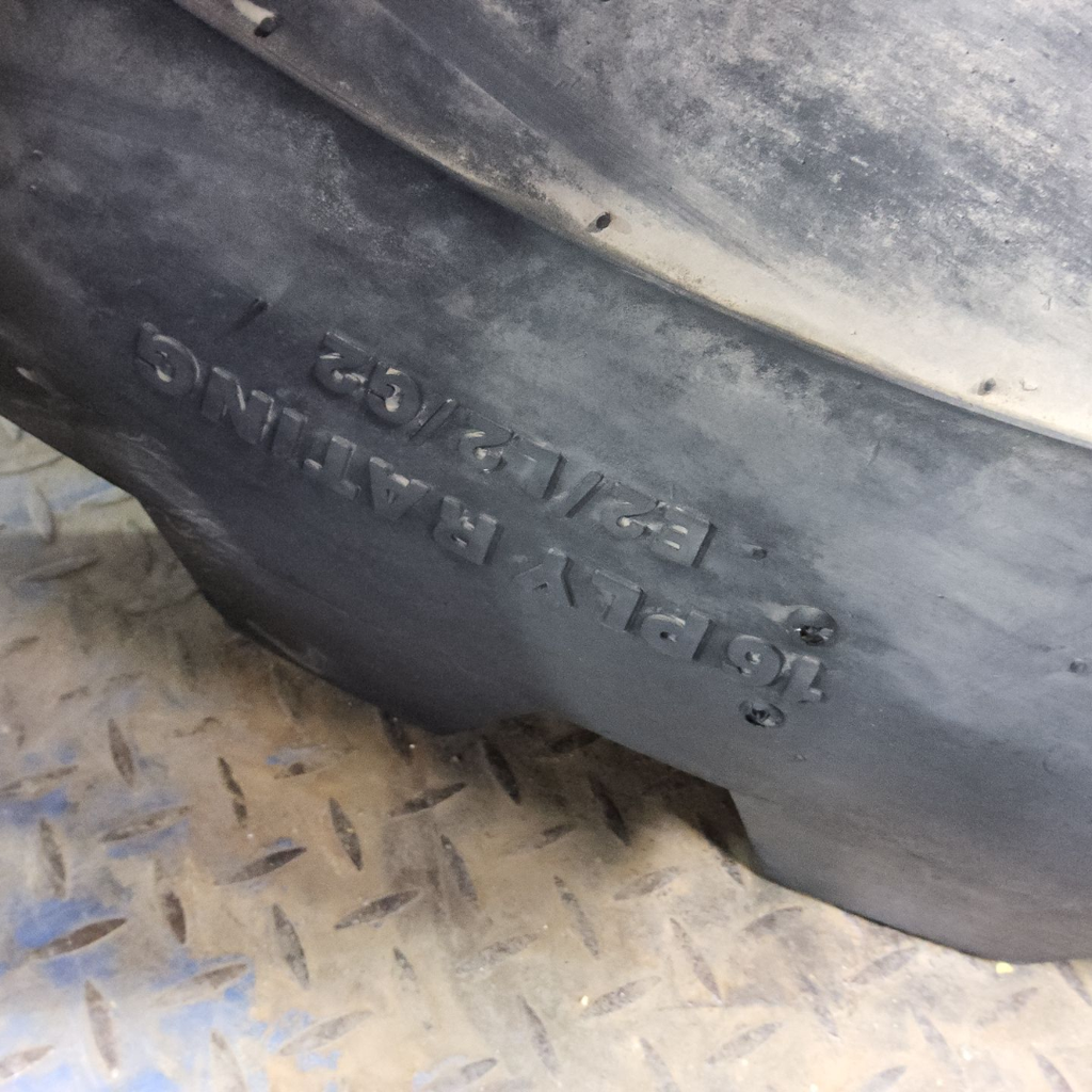 20.5-25 Solideal Loadmaster L2 E-2/G-2/L-2 H (16 Ply), 80%