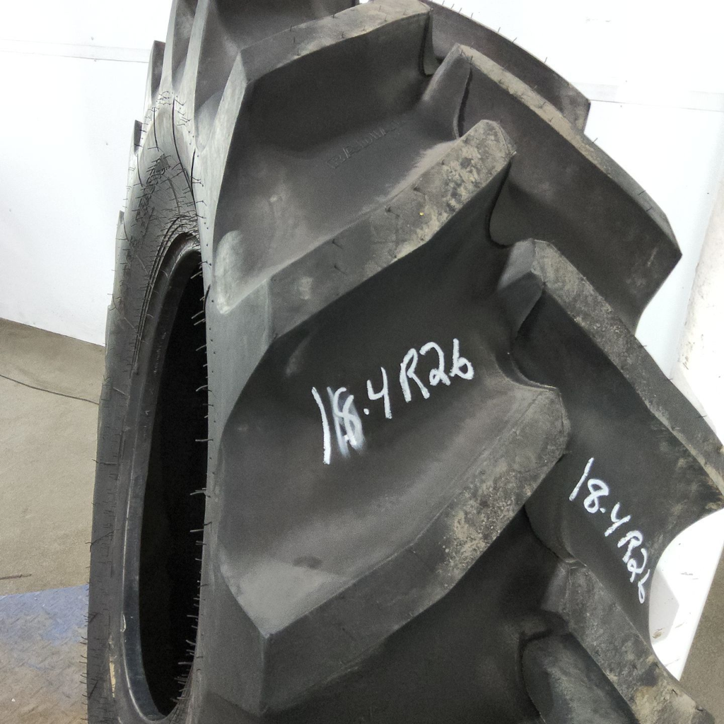 18.4R26 Goodyear Farm Super Traction Radial R-1W 140A8 99%