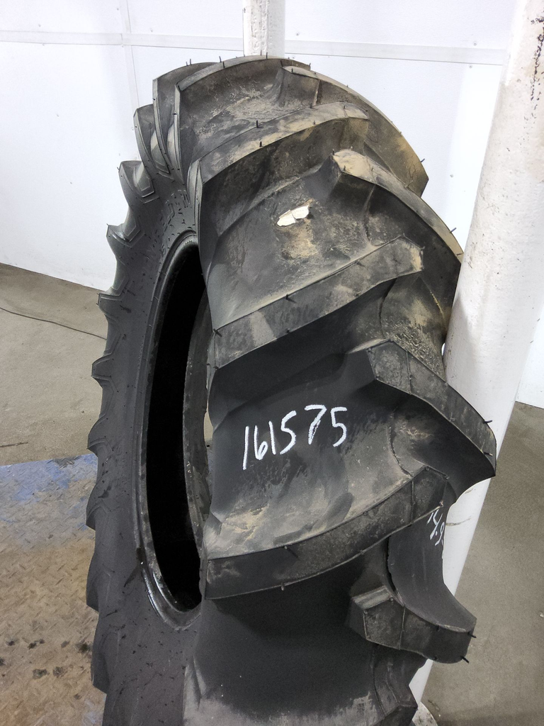 14.9-26 Firestone Traction Field & Road R-1 C (6 Ply), 99%