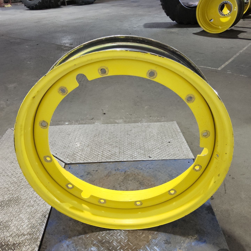 10"W x 38"D, John Deere Yellow 12-Hole Stub Disc , 1.88" Offset
