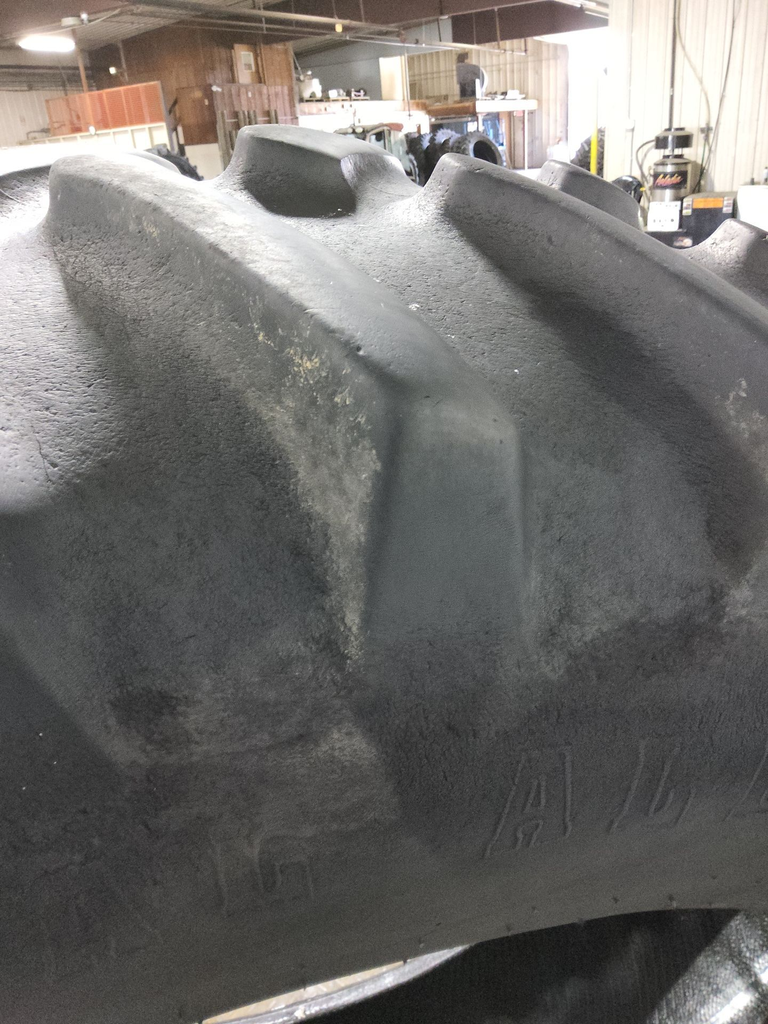 18.4R38 Firestone Radial All Traction 23 R-1 141A8 60%