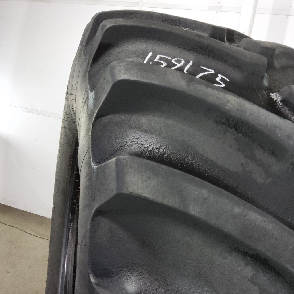 900/60R32 Firestone Radial All Traction 23 R-1 176B 85%