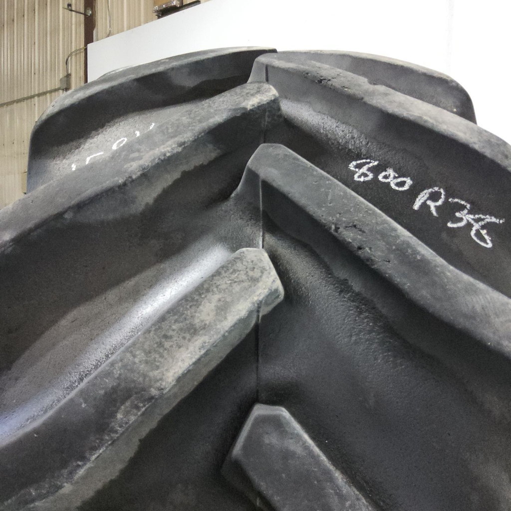 800/70R38 Goodyear Farm DT820 Super Traction R-1W 181A8 80%