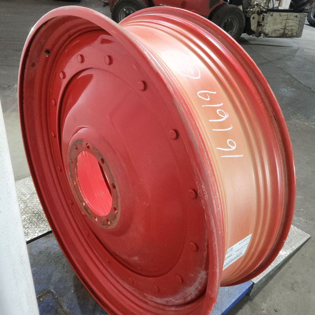 15"W x 50"D, Fendt/Agco Red 16-Hole Stub Disc , 3.25" Offset