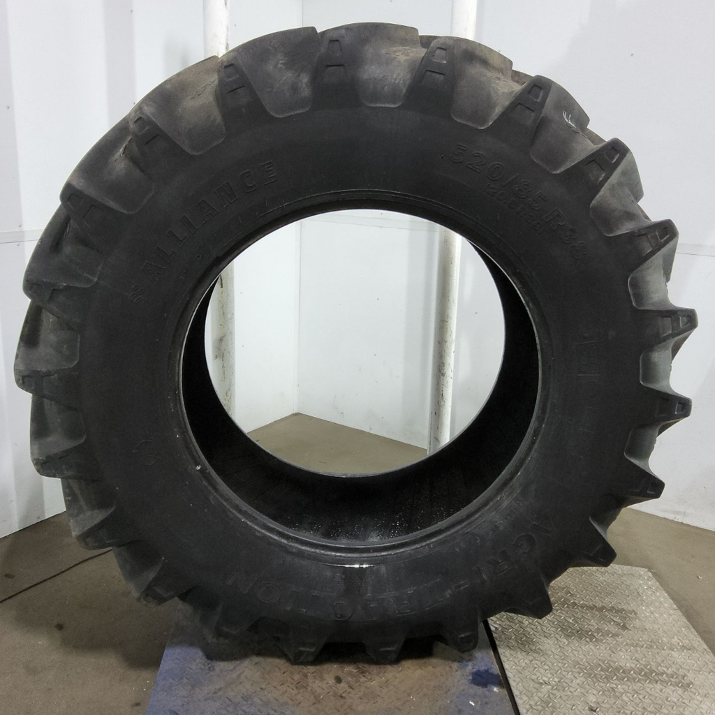 520/85R38 Alliance Agri Traction R-1W 155A8 90%