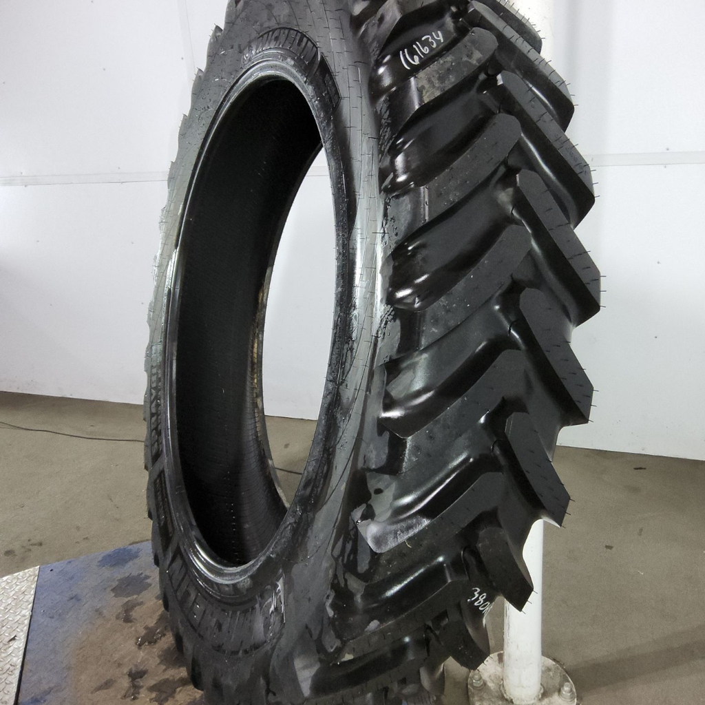 VF380/90R46 Michelin Spraybib CFO R-1S 173D/169E 99%