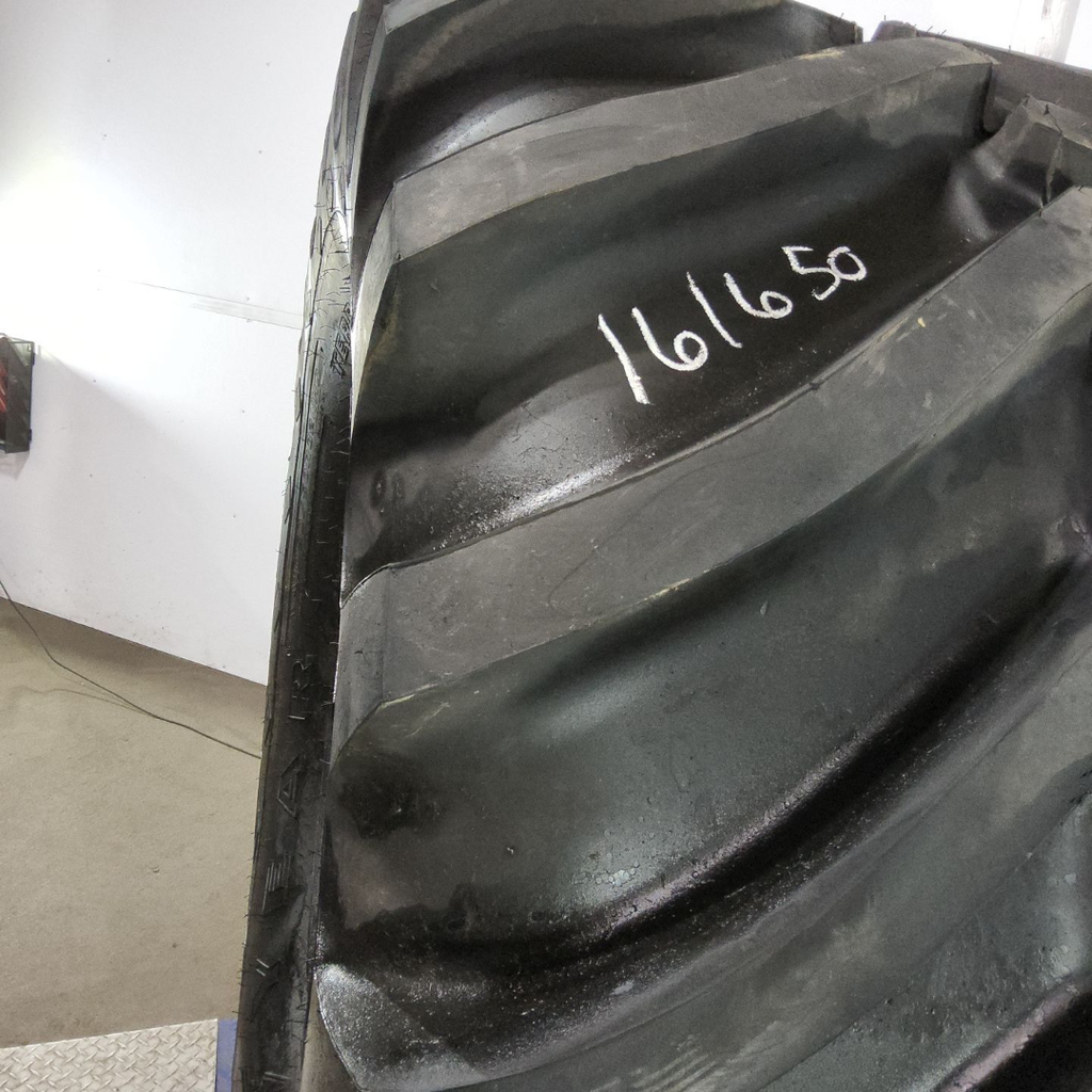 VA1050/50R32 Goodyear Farm Super Terra Grip XT R-1W 178A8 95%