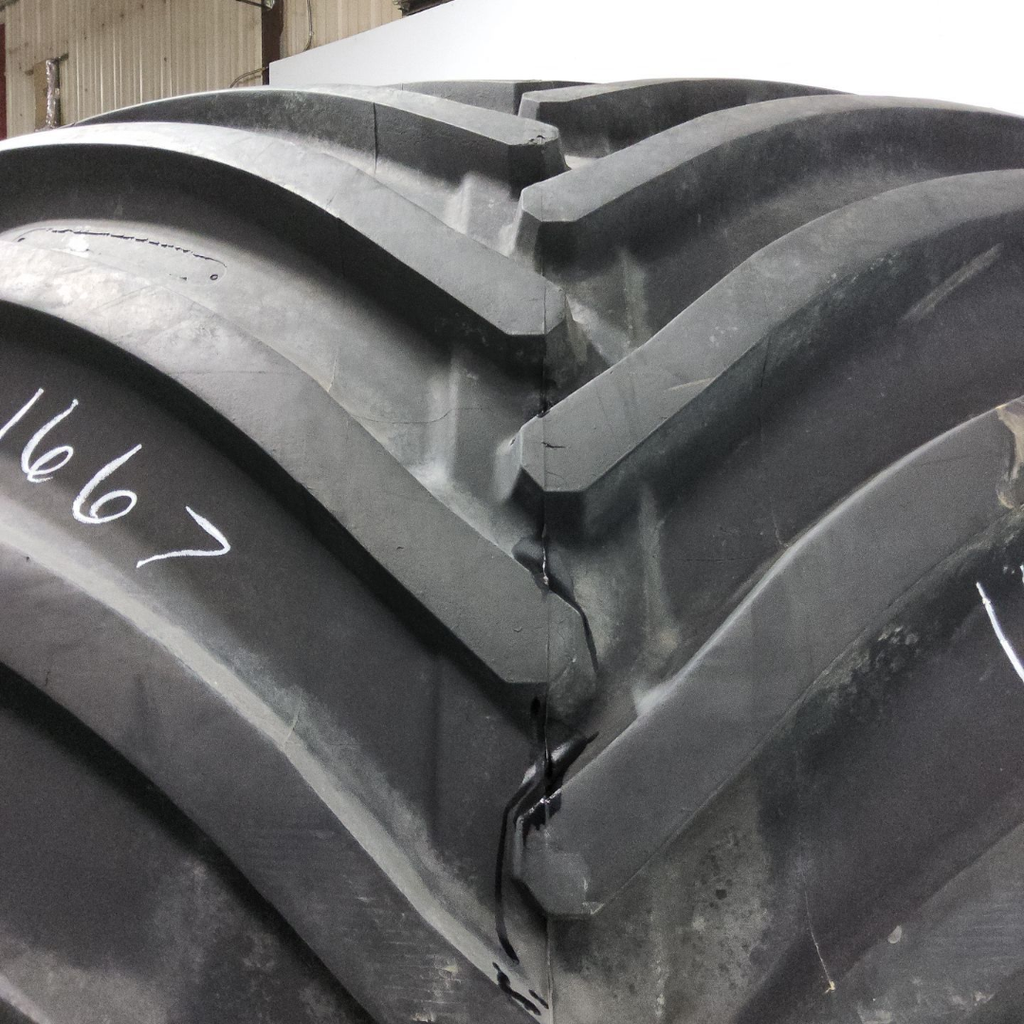 LSW1400/30R46 Goodyear Farm Optitrac R-1W 201D 80%