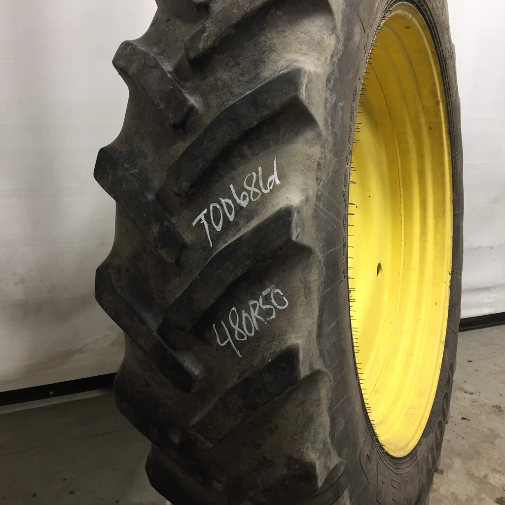 480/80R50 Goodyear Farm DT800 Super Traction R-1W on John Deere Yellow 10-Hole Formed Plate W/Weight Holes 45%