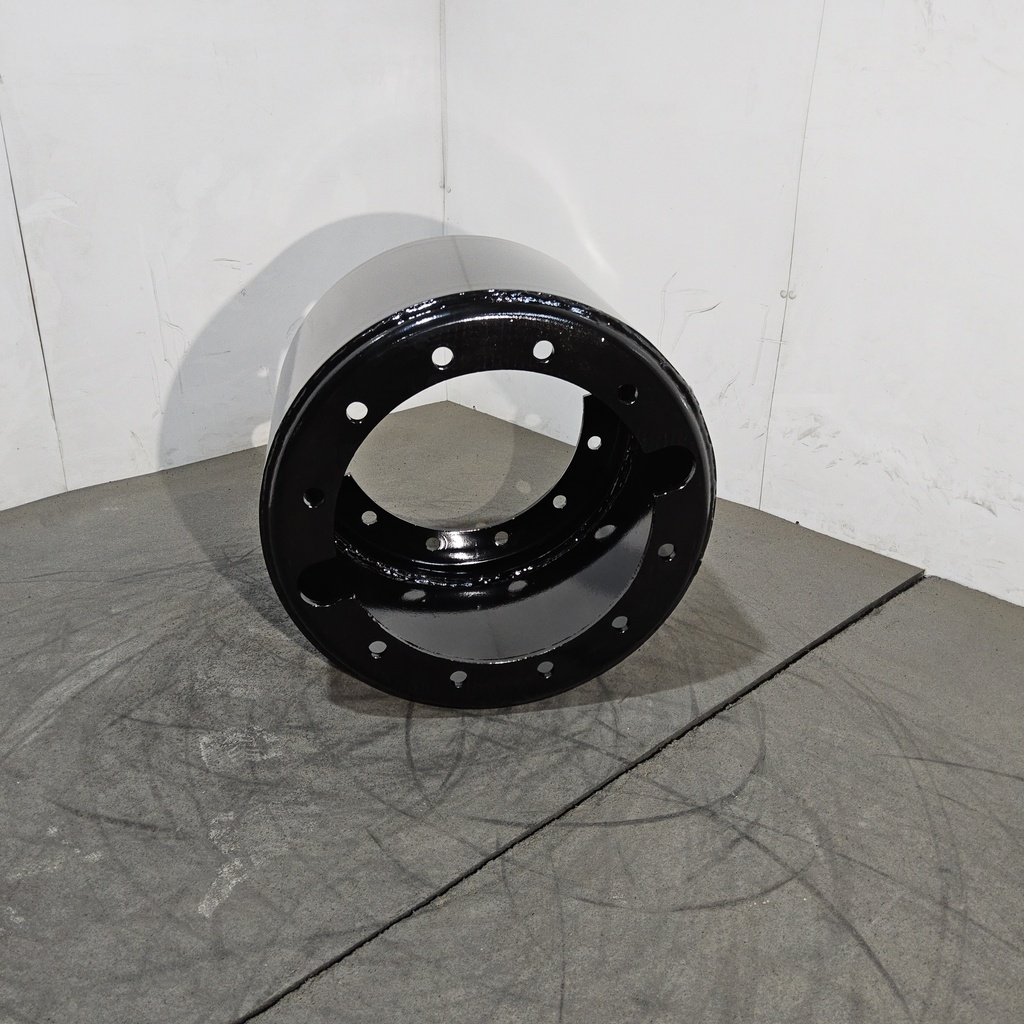 12-Hole 15.5"L FWD Spacer, Gloss Black
