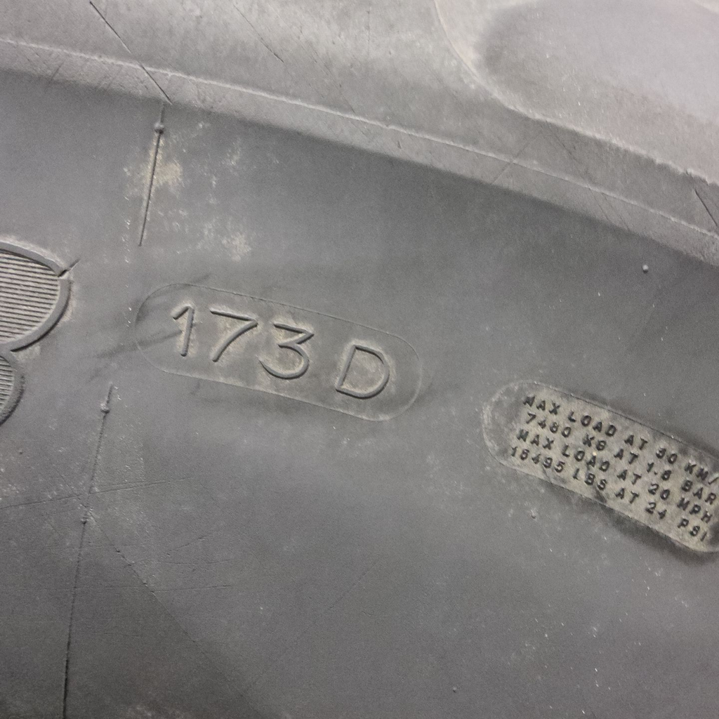 800/70R38 Michelin MachXBib R-1W 173D 75%