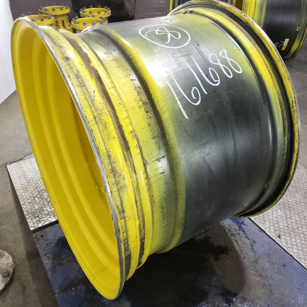 27"W x 38"D, John Deere Yellow 12-Hole Stub Disc , -0.38" Offset