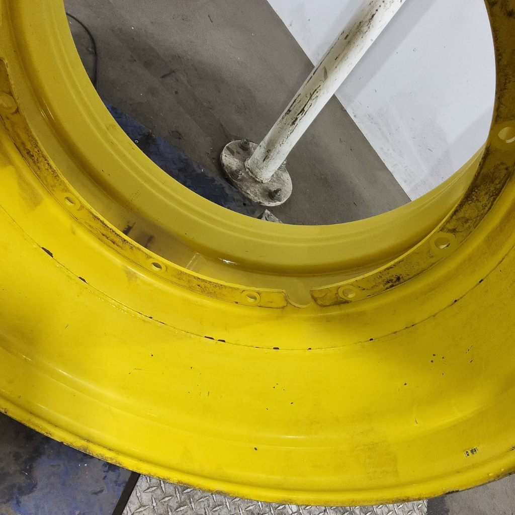 27"W x 38"D, John Deere Yellow 12-Hole Stub Disc , -0.38" Offset