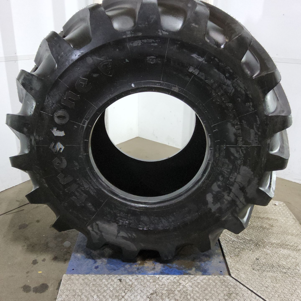 VF750/65R26 Firestone Maxi Traction CFO R-1W 177B 99%