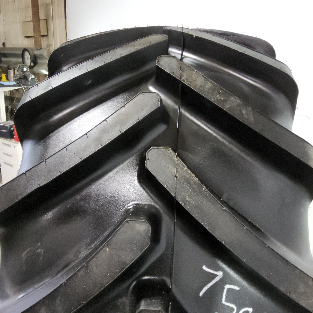 VF750/65R26 Firestone Maxi Traction CFO R-1W 177B 99%