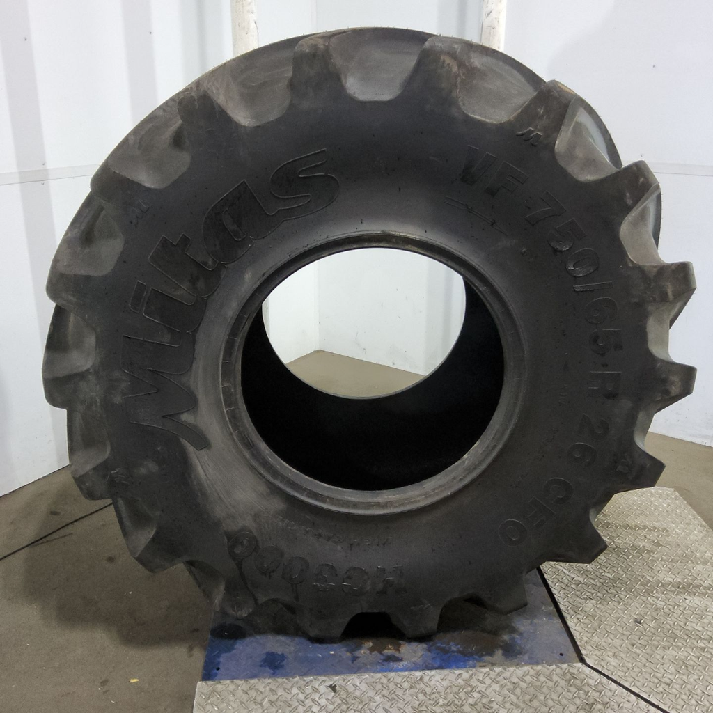 VF750/65R26 Mitas HC3000 CFO R-1W 180B 99%