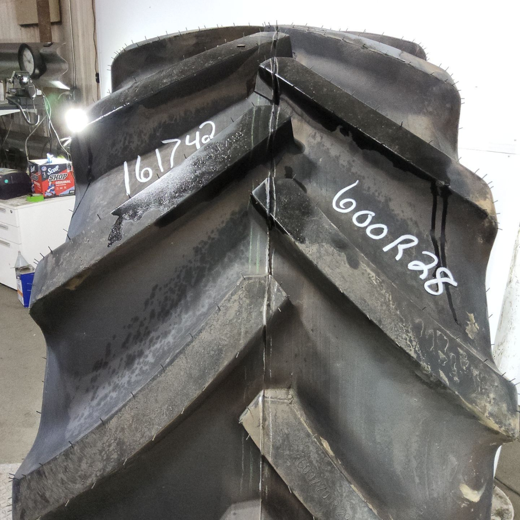 600/70R28 Mitas SuperFlexion Tire (SFT) R-1W 164A8/161D 99%