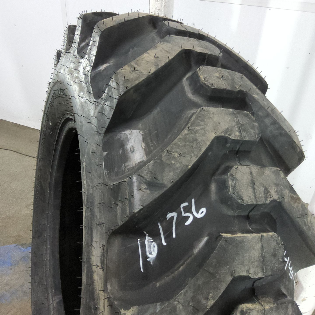 440/80-24 Galaxy Super Industrial Lug R-4 142A8 99%