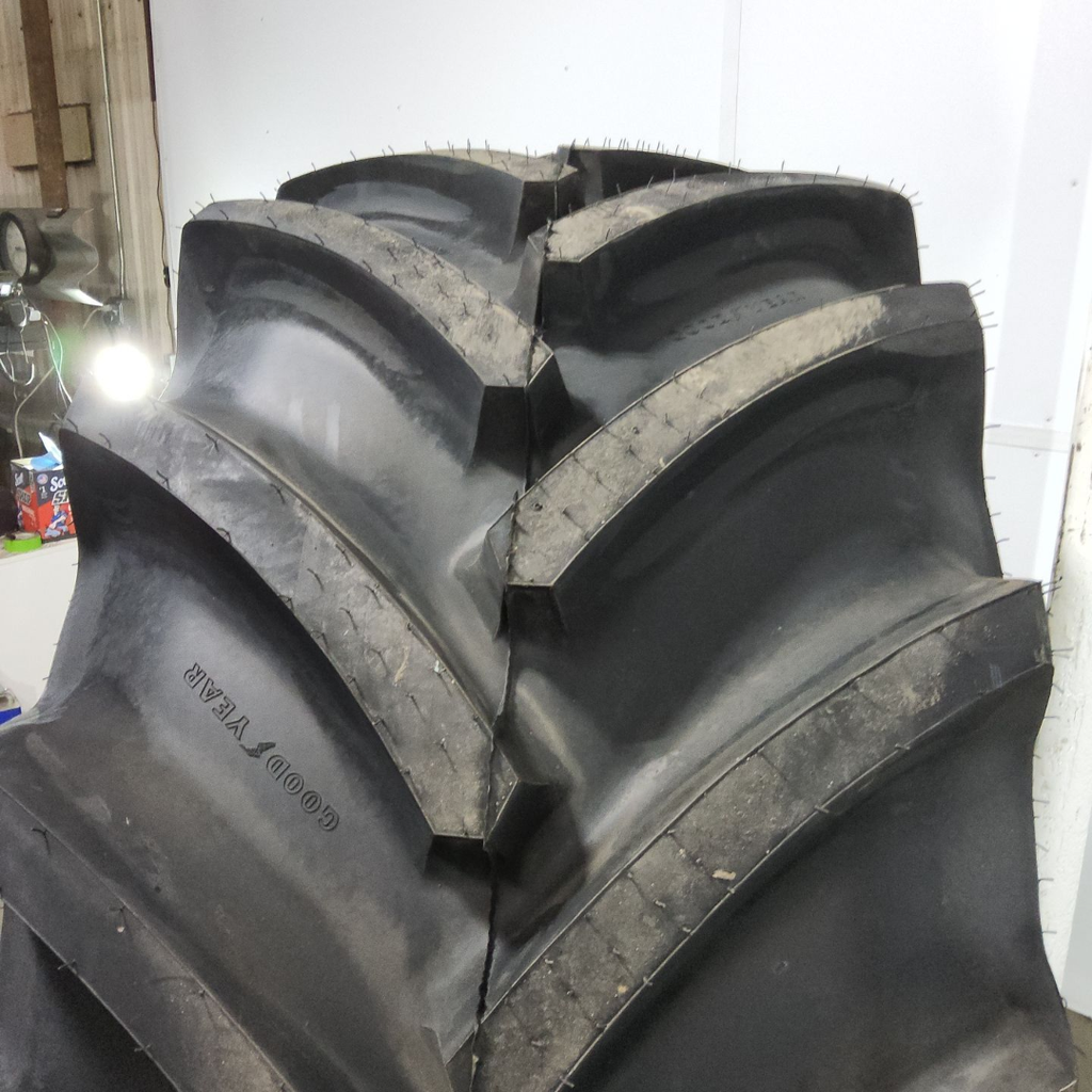 LSW750/60R30 Goodyear Farm Optitrac R-1W 180D 99%
