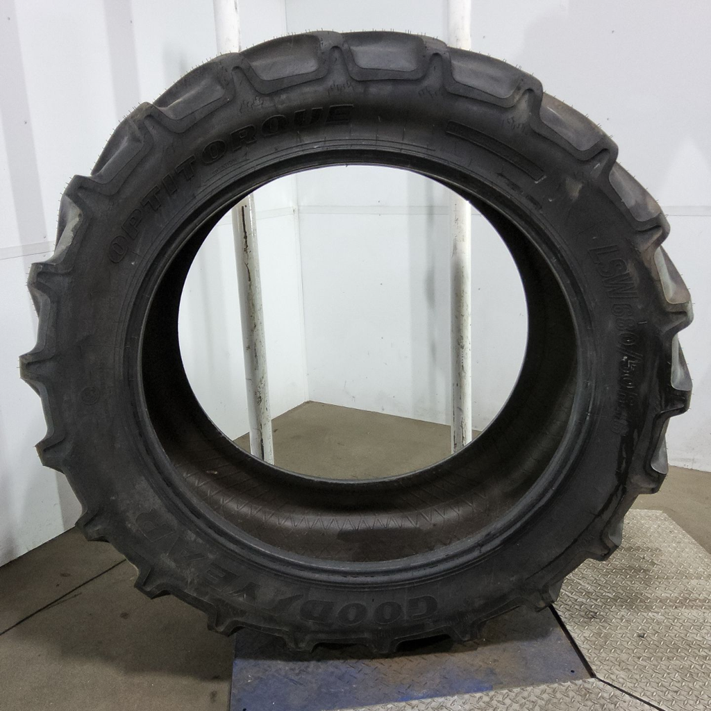 LSW680/50R46 Goodyear Farm OptiTorque R-1 173D 99%
