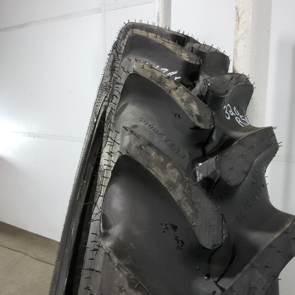 VF320/90R50 Goodyear Farm Ultra Sprayer R-1 169D 99%