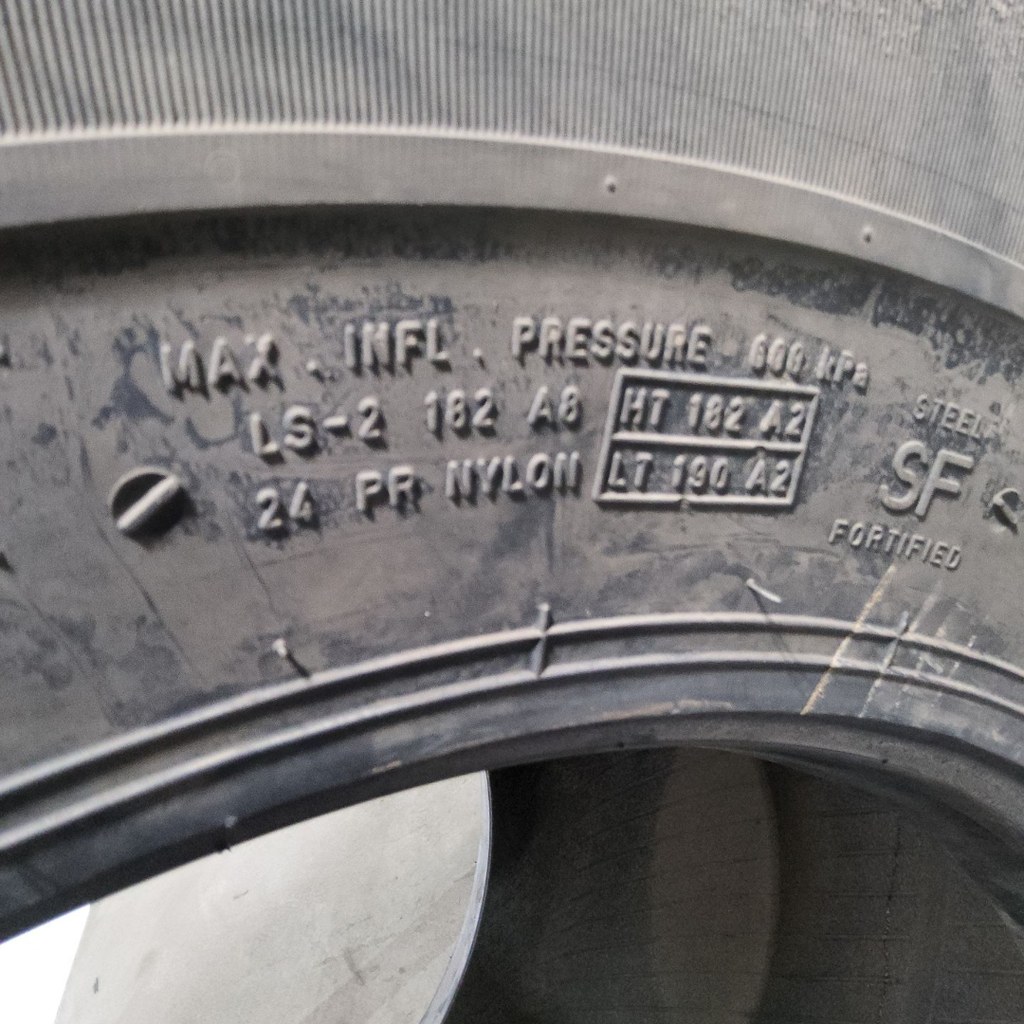 780/50-28.5 Nokian Forest King F-2 N (24 Ply), 182A8 90%