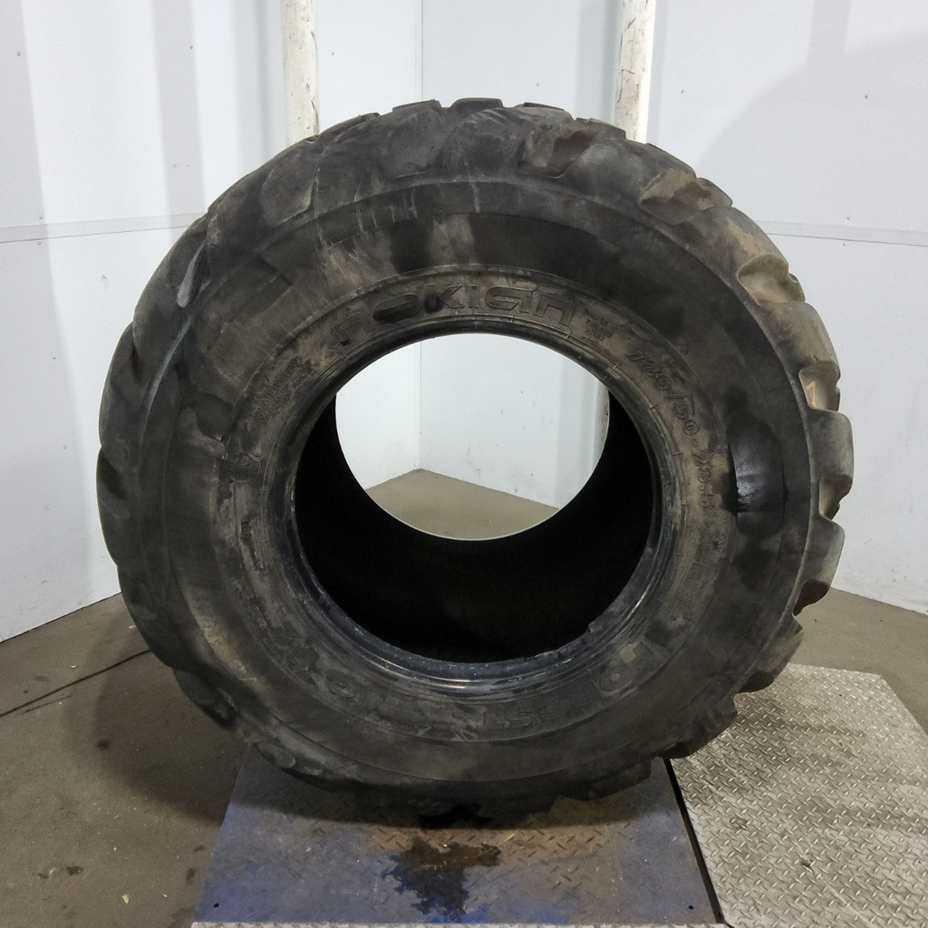 780/50-28.5 Nokian Forest King F-2 N (24 Ply), 182A8 90%