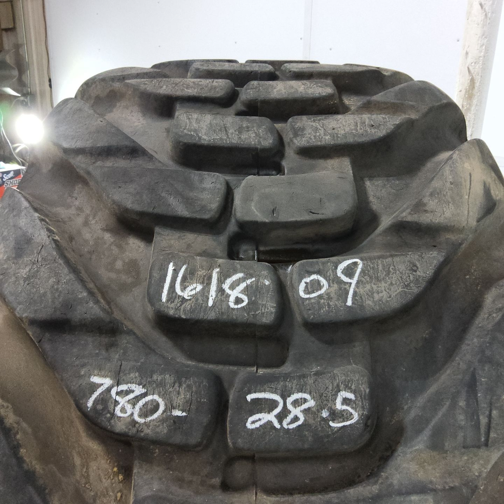 780/50-28.5 Nokian Forest King F-2 N (24 Ply), 182A8 90%