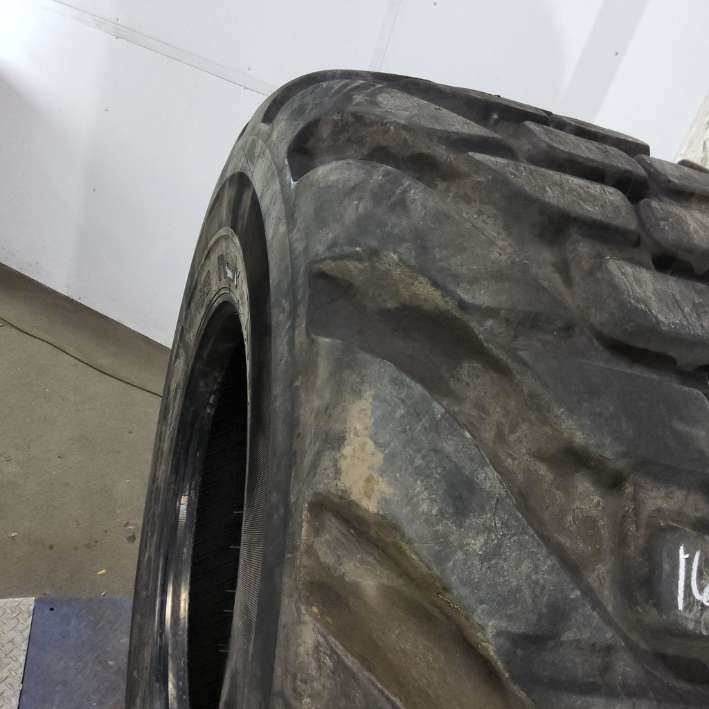 780/50-28.5 Nokian Forest King F-2 N (24 Ply), 182A8 90%