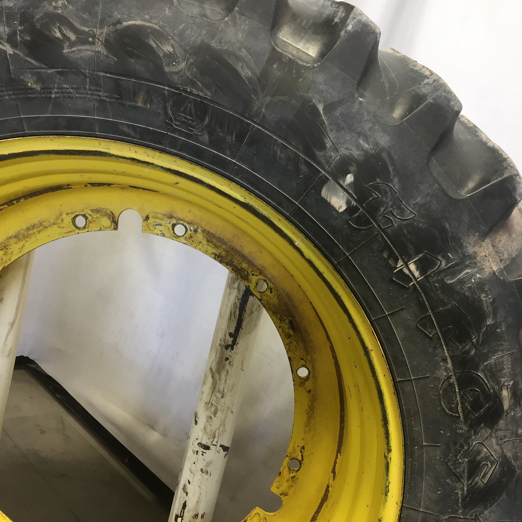 480/80R42 Firestone Radial All Traction 23 R-1 on John Deere Yellow 12-Hole Stub Disc 50%