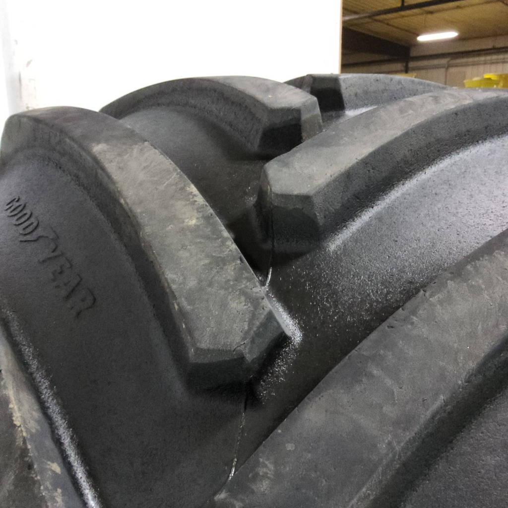 LSW1000/45R32 Goodyear Farm Optitrac R-1W 184D 99%